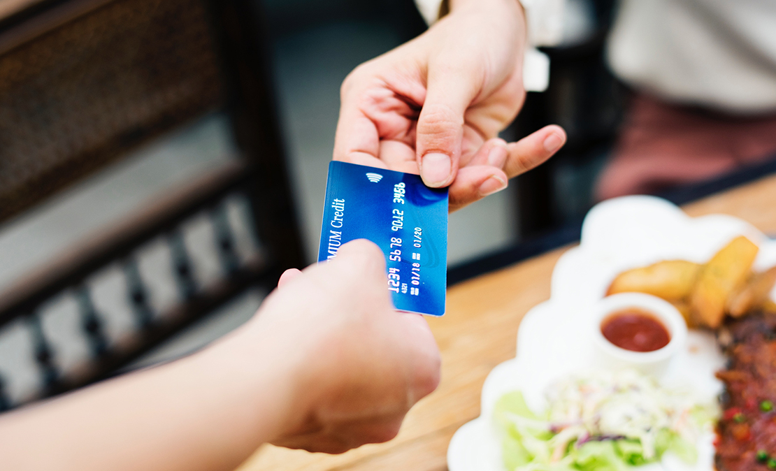 When Are Store Credit Cards Worth It?